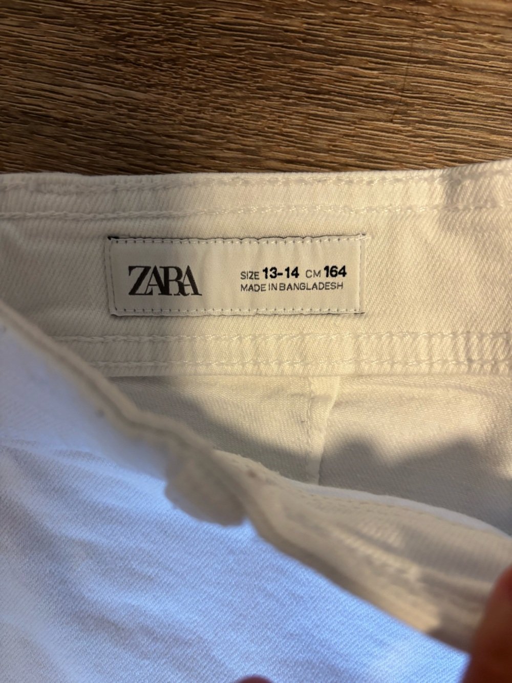 Jeans Subcategory - Picture 2 of 2